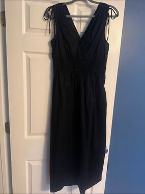 Old Navy Black Tie-Shoulder V-Neck Midi Dress - Never worn
